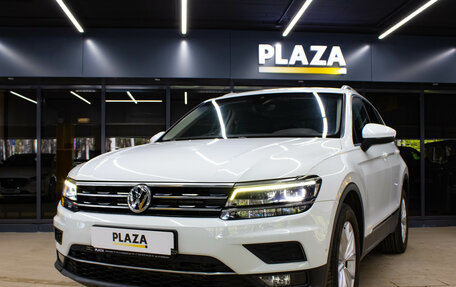 Volkswagen Tiguan II, 2018 год, 1 739 000 рублей, 5 фотография