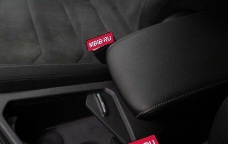 Volkswagen Tiguan II, 2018 год, 1 739 000 рублей, 30 фотография