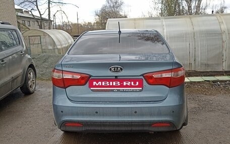 KIA Rio III рестайлинг, 2011 год, 900 000 рублей, 6 фотография