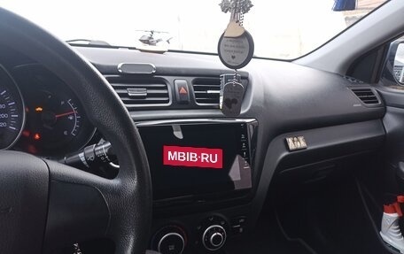 KIA Rio III рестайлинг, 2011 год, 900 000 рублей, 18 фотография