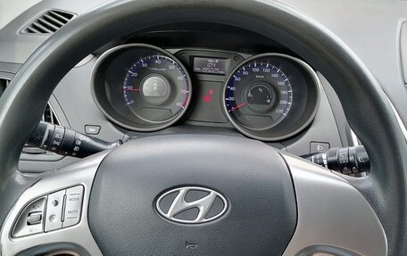 Hyundai ix35 I рестайлинг, 2011 год, 1 200 000 рублей, 14 фотография
