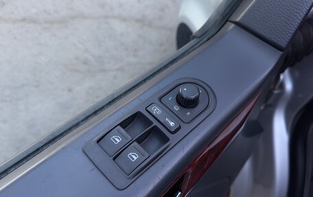 Volkswagen Multivan T5, 2008 год, 1 750 000 рублей, 26 фотография