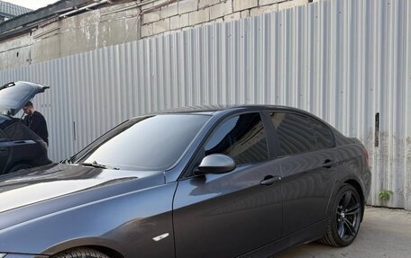 BMW 3 серия, 2007 год, 900 000 рублей, 2 фотография
