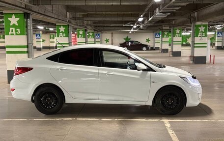 Hyundai Solaris II рестайлинг, 2014 год, 580 000 рублей, 2 фотография
