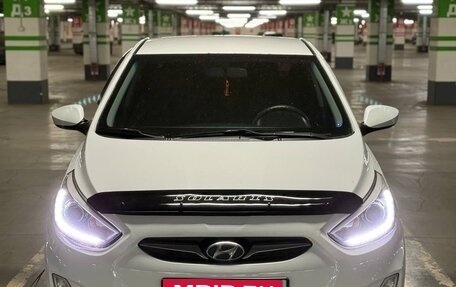 Hyundai Solaris II рестайлинг, 2014 год, 580 000 рублей, 1 фотография