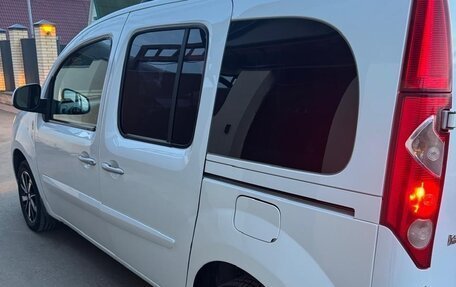 Renault Kangoo II рестайлинг, 2012 год, 780 000 рублей, 1 фотография