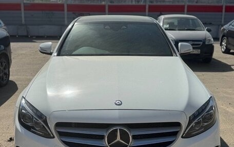 Mercedes-Benz C-Класс, 2015 год, 1 950 000 рублей, 2 фотография