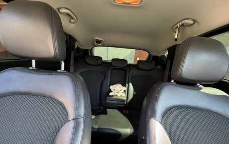 Hyundai ix35 I рестайлинг, 2013 год, 1 600 000 рублей, 14 фотография