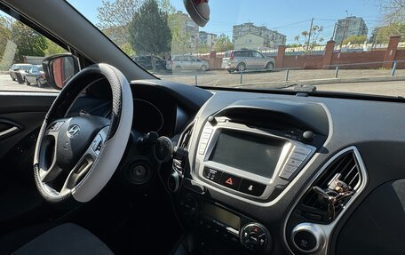 Hyundai ix35 I рестайлинг, 2013 год, 1 600 000 рублей, 15 фотография