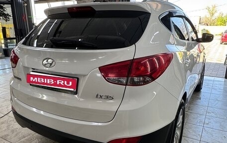 Hyundai ix35 I рестайлинг, 2013 год, 1 600 000 рублей, 4 фотография
