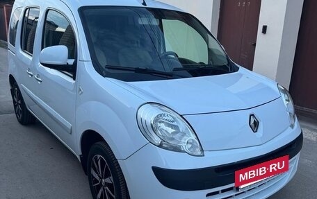 Renault Kangoo II рестайлинг, 2012 год, 780 000 рублей, 4 фотография