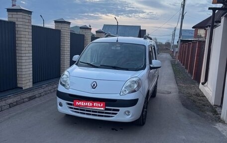 Renault Kangoo II рестайлинг, 2012 год, 780 000 рублей, 9 фотография