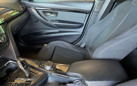 BMW 3 серия, 2016 год, 2 700 000 рублей, 14 фотография