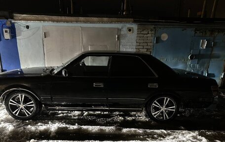 Toyota Crown, 1988 год, 350 000 рублей, 5 фотография