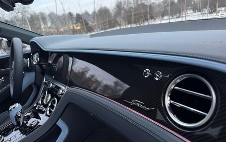 Bentley Continental GT, 2024 год, 63 000 000 рублей, 11 фотография