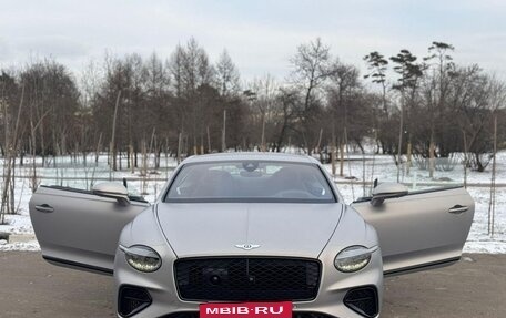 Bentley Continental GT, 2024 год, 63 000 000 рублей, 5 фотография