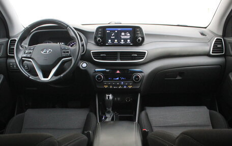 Hyundai Tucson III, 2018 год, 1 850 000 рублей, 12 фотография