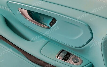 Mercedes-Benz V-Класс, 2020 год, 20 000 000 рублей, 9 фотография