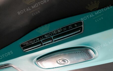 Mercedes-Benz V-Класс, 2020 год, 20 000 000 рублей, 21 фотография
