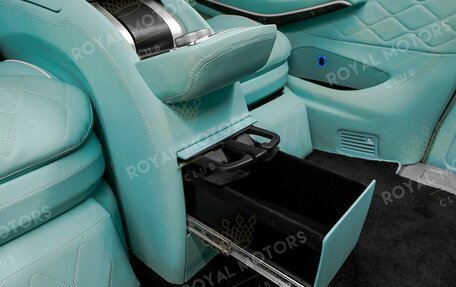 Mercedes-Benz V-Класс, 2020 год, 20 000 000 рублей, 13 фотография