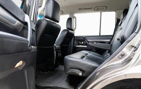 Mitsubishi Pajero IV, 2011 год, 1 958 000 рублей, 31 фотография