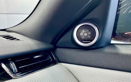 Land Rover Range Rover Evoque II, 2019 год, 3 990 000 рублей, 16 фотография