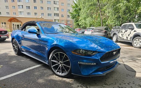 Ford Mustang VI рестайлинг, 2020 год, 4 250 000 рублей, 23 фотография