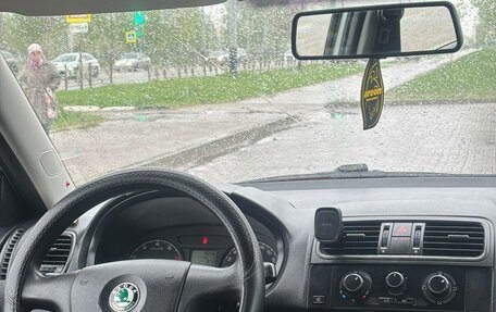 Skoda Fabia II, 2008 год, 384 000 рублей, 7 фотография