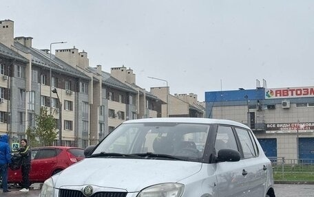 Skoda Fabia II, 2008 год, 384 000 рублей, 2 фотография
