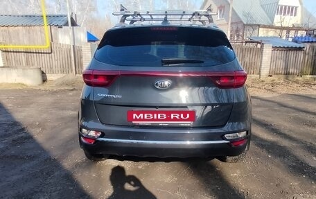 KIA Sportage IV рестайлинг, 2020 год, 2 350 000 рублей, 3 фотография