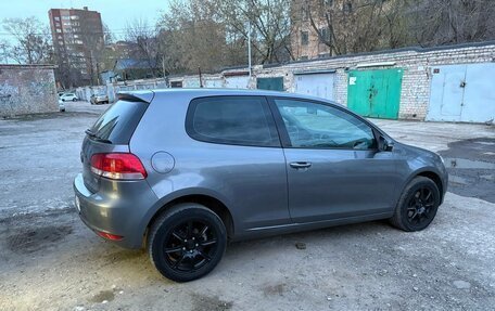 Volkswagen Golf VI, 2010 год, 800 000 рублей, 4 фотография
