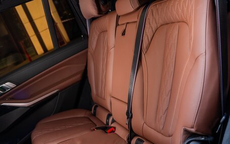 BMW X7, 2022 год, 15 500 000 рублей, 21 фотография