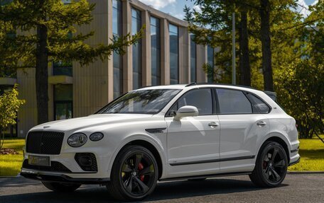 Bentley Bentayga I, 2021 год, 24 000 000 рублей, 2 фотография
