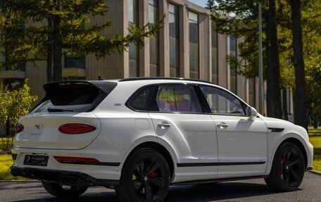 Bentley Bentayga I, 2021 год, 24 000 000 рублей, 8 фотография