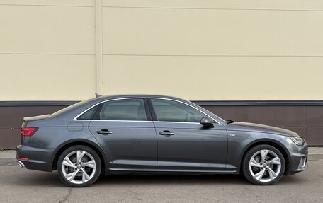 Audi A4, 2019 год, 2 784 000 рублей, 8 фотография