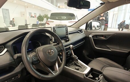 Toyota RAV4, 2021 год, 3 600 000 рублей, 20 фотография
