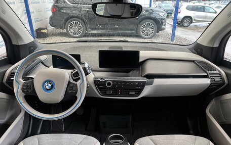 BMW i3 I01 рестайлинг, 2018 год, 2 599 000 рублей, 9 фотография