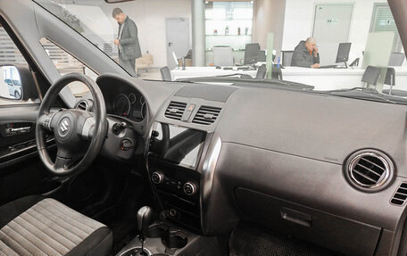 Suzuki SX4 II рестайлинг, 2010 год, 1 058 000 рублей, 15 фотография