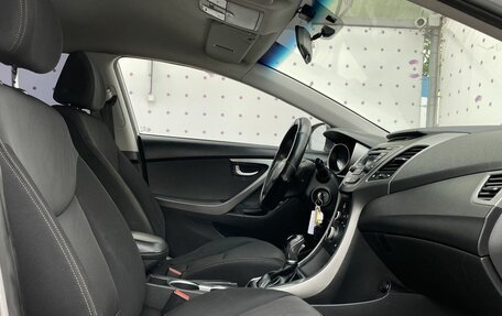 Hyundai Elantra V, 2014 год, 975 000 рублей, 12 фотография
