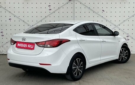 Hyundai Elantra V, 2014 год, 975 000 рублей, 4 фотография