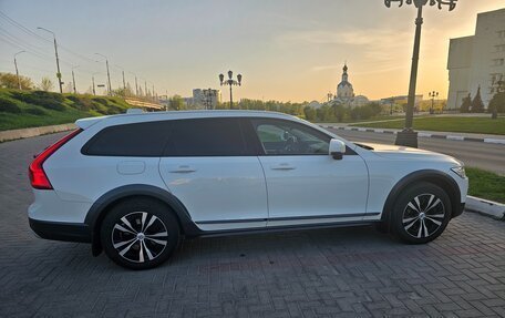 Volvo V90 Cross Country I рестайлинг, 2019 год, 2 700 000 рублей, 4 фотография
