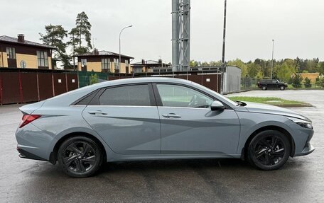 Hyundai Elantra, 2021 год, 1 870 000 рублей, 6 фотография