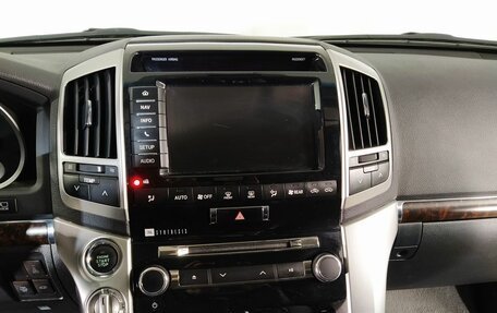 Toyota Land Cruiser 200, 2014 год, 4 399 000 рублей, 16 фотография