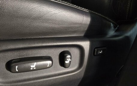 Toyota Land Cruiser 200, 2014 год, 4 399 000 рублей, 12 фотография