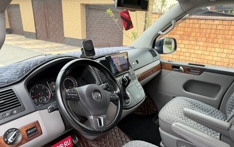 Volkswagen Multivan T5, 2010 год, 2 199 000 рублей, 8 фотография