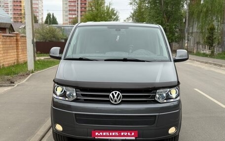Volkswagen Multivan T5, 2010 год, 2 199 000 рублей, 2 фотография