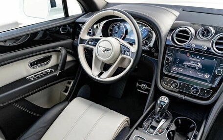 Bentley Bentayga I, 2019 год, 12 900 000 рублей, 30 фотография
