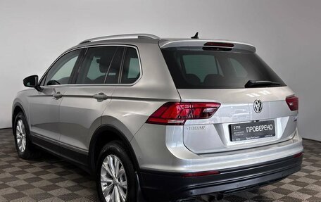 Volkswagen Tiguan II, 2017 год, 2 300 000 рублей, 8 фотография