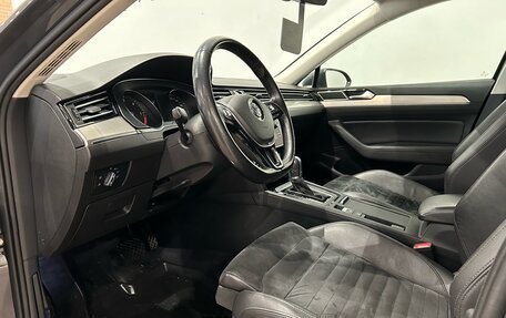 Volkswagen Passat B8 рестайлинг, 2018 год, 2 099 000 рублей, 14 фотография