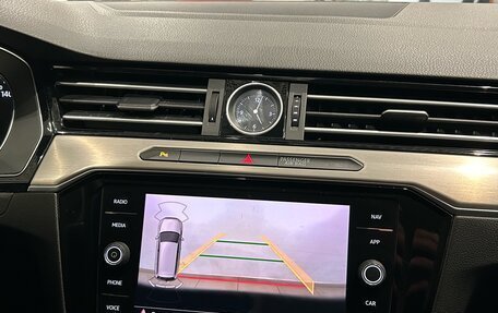 Volkswagen Passat B8 рестайлинг, 2018 год, 2 099 000 рублей, 18 фотография